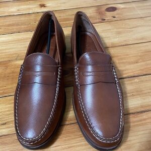 Johnnie-O clubhouse loafers